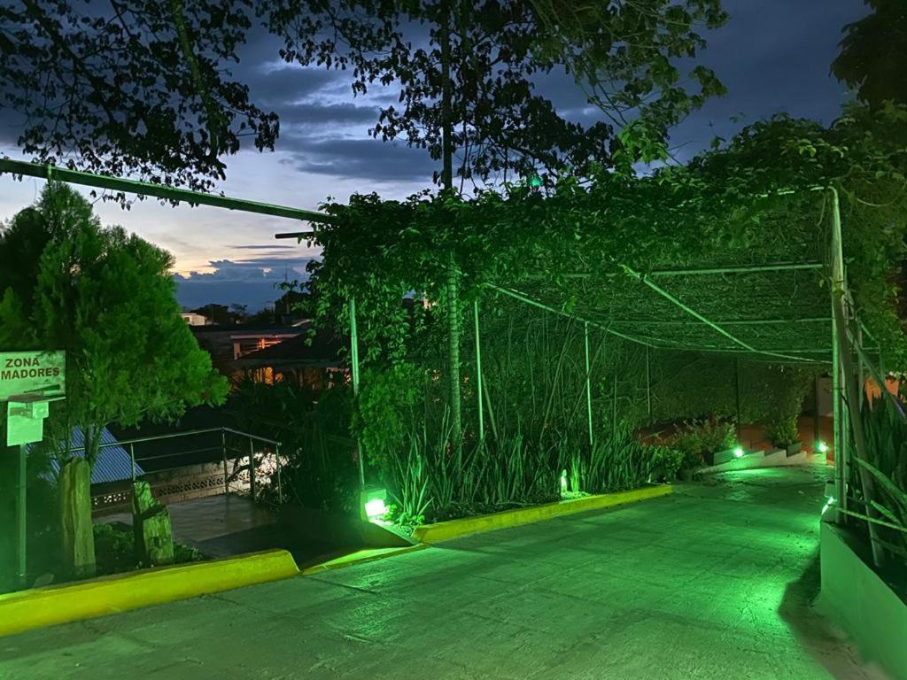 Hotel Chicala Salgar Puerto Salgar Kültér fotó