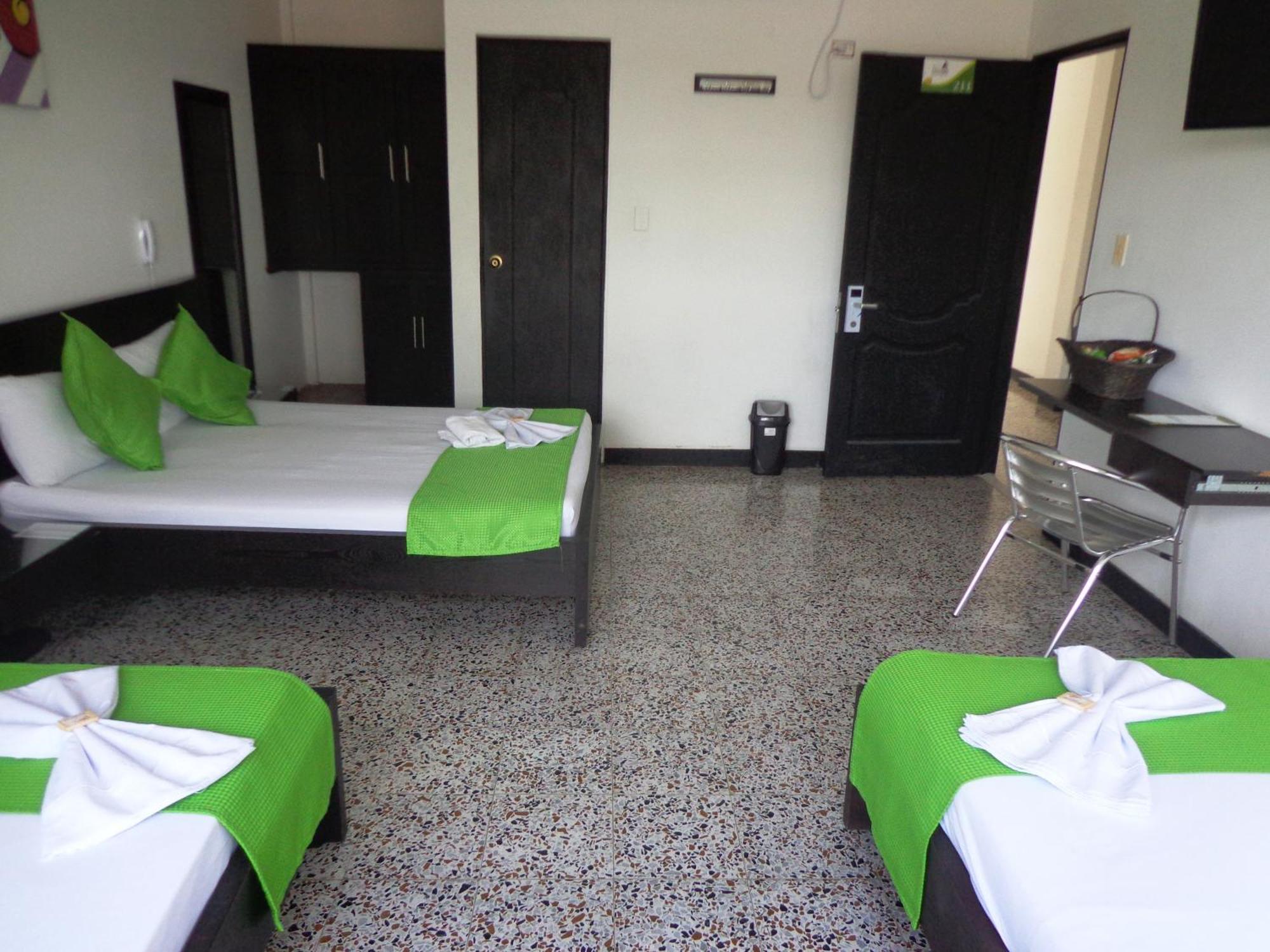 Hotel Chicala Salgar Puerto Salgar Szoba fotó