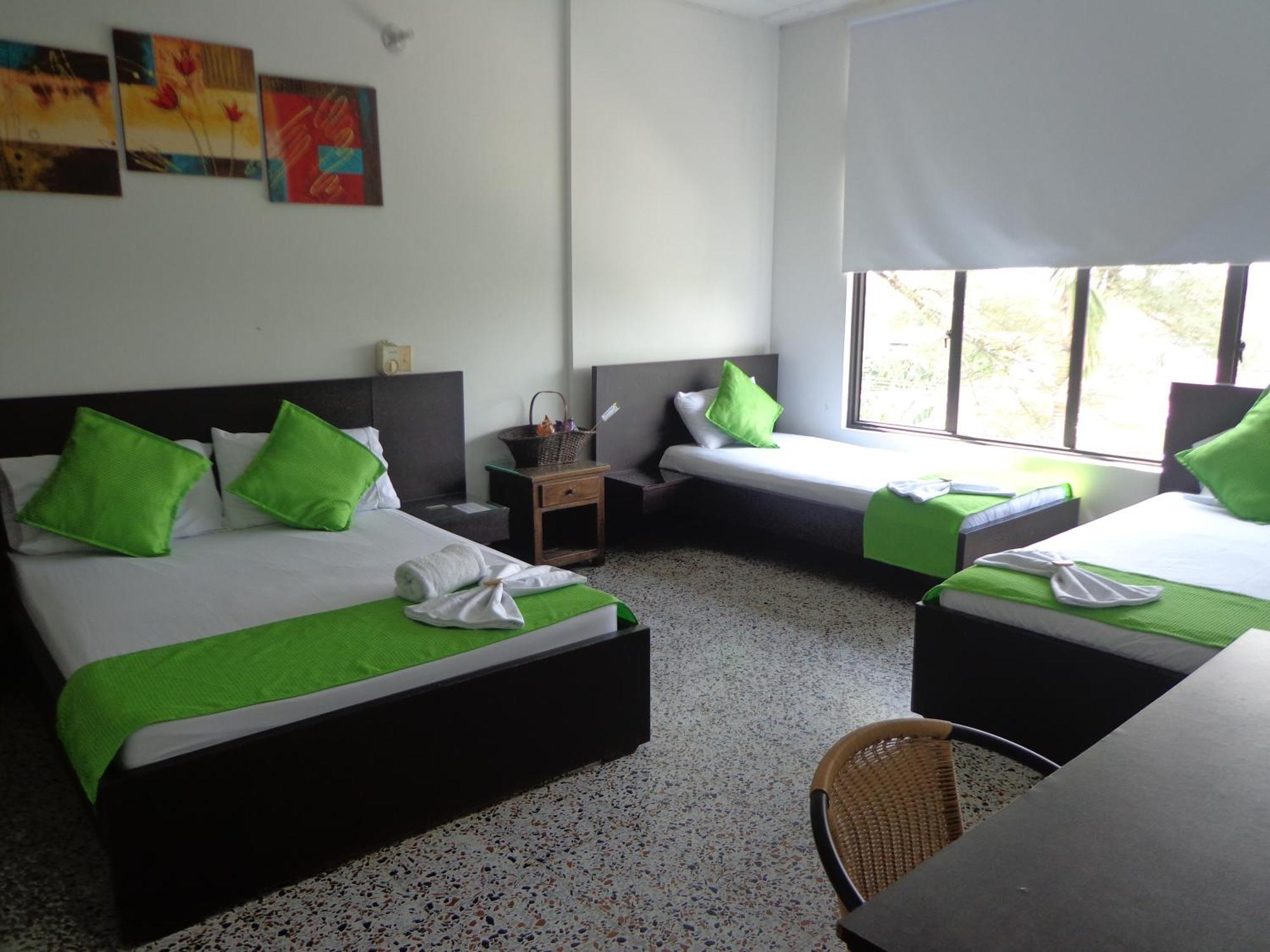 Hotel Chicala Salgar Puerto Salgar Szoba fotó
